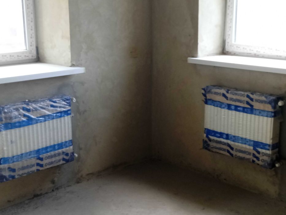 Продам 3-кімн.новобудову в ЖК Київській 108 м.кв., э гараж 24,5 м.кв.
