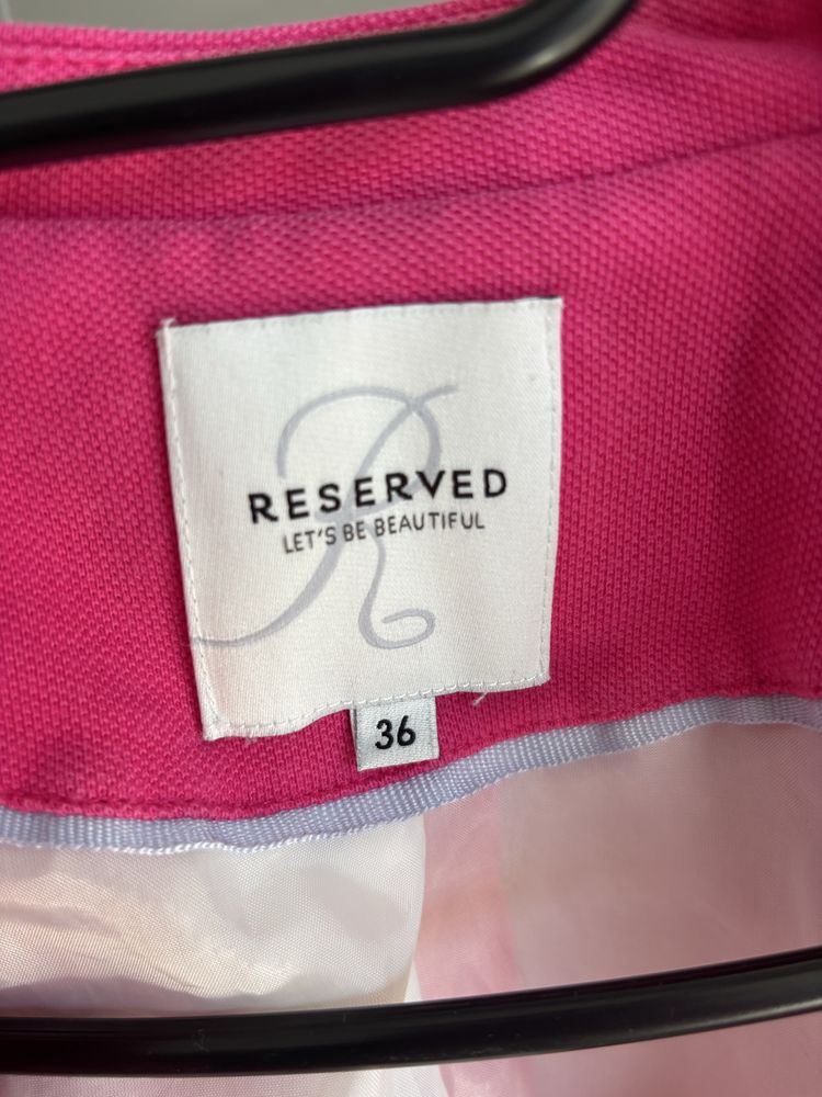 Różowa marynarka Reserved