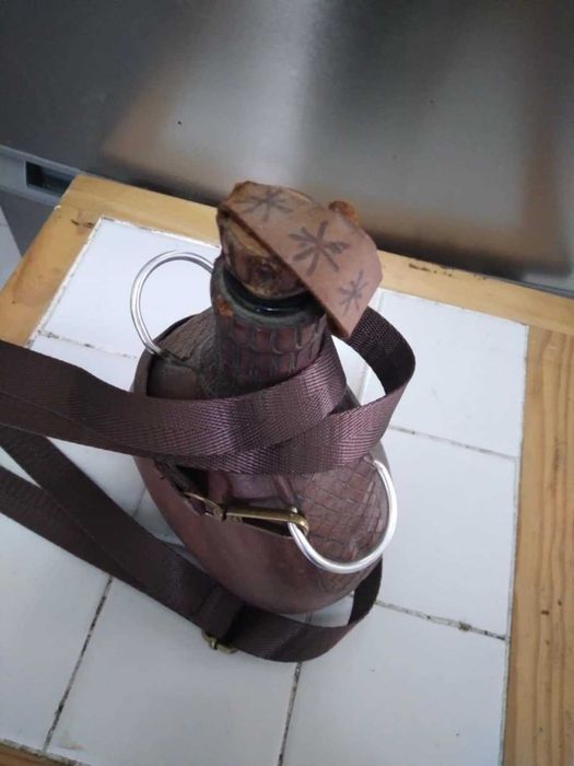 Garrafa comemorativa 1822