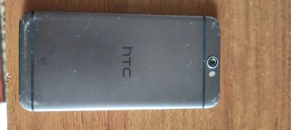 HTC One A9 нет изображения, но на него можно позвонить