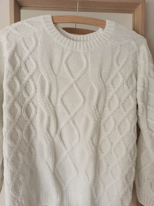 Sweter z warkoczowym splotem Reserved roz. 146