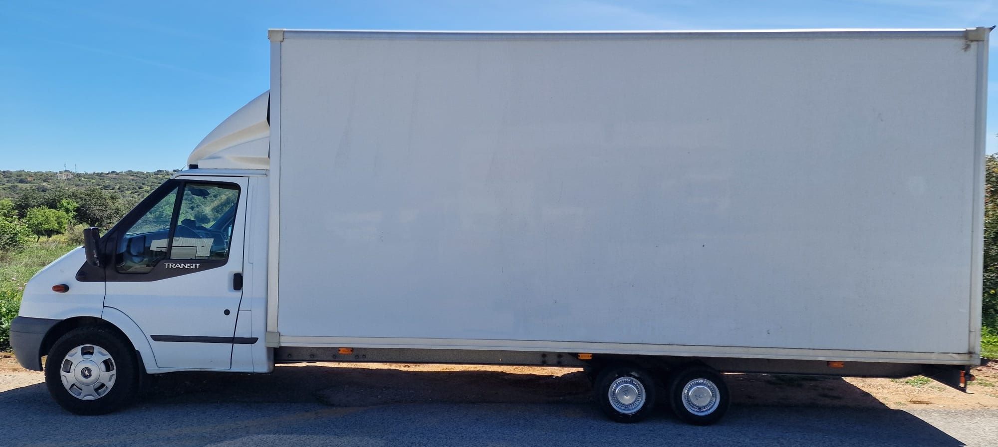 Ford Transit 2.2 TDDCI Contentor XXL Isotérmico