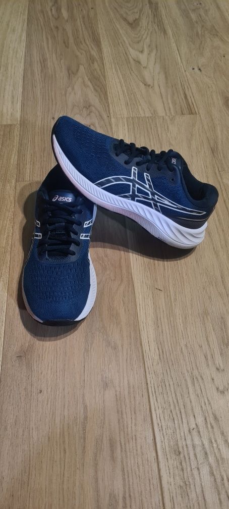 Asics красовки кросівки кроссовки