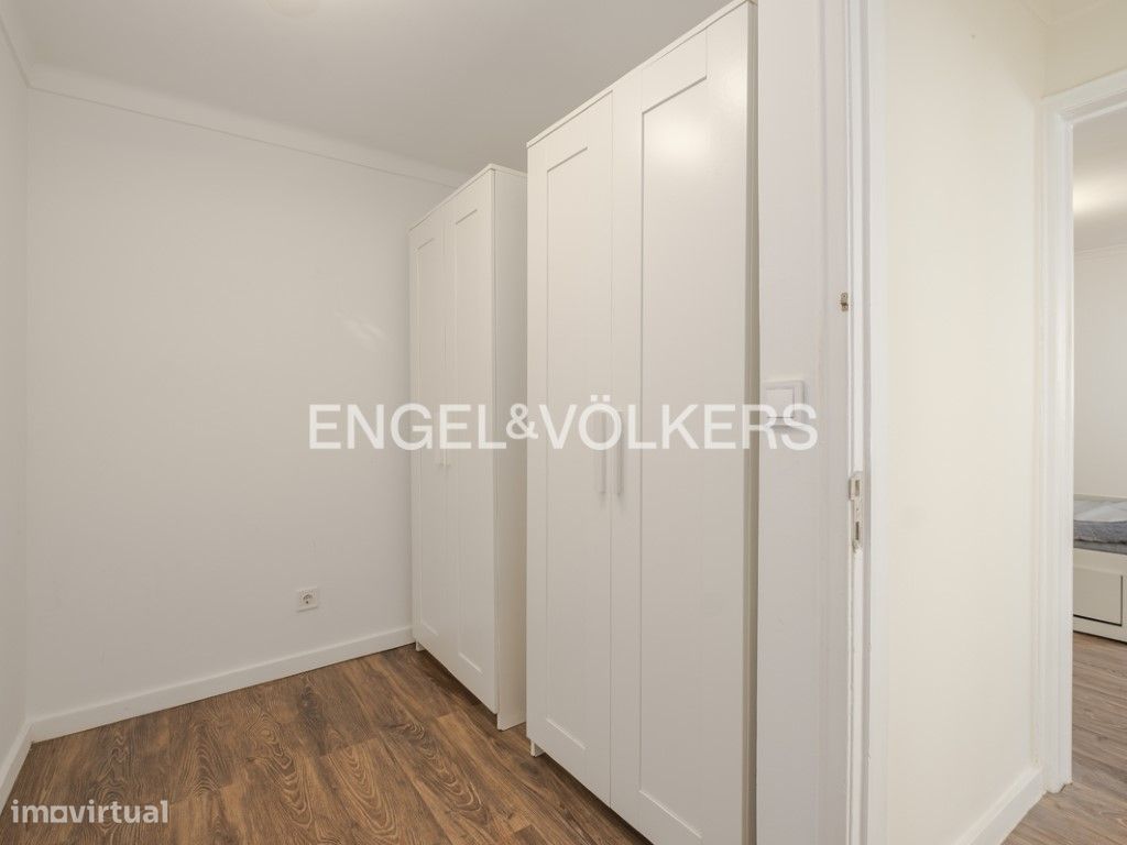 Apartamento T1 + 2 na Estefânia