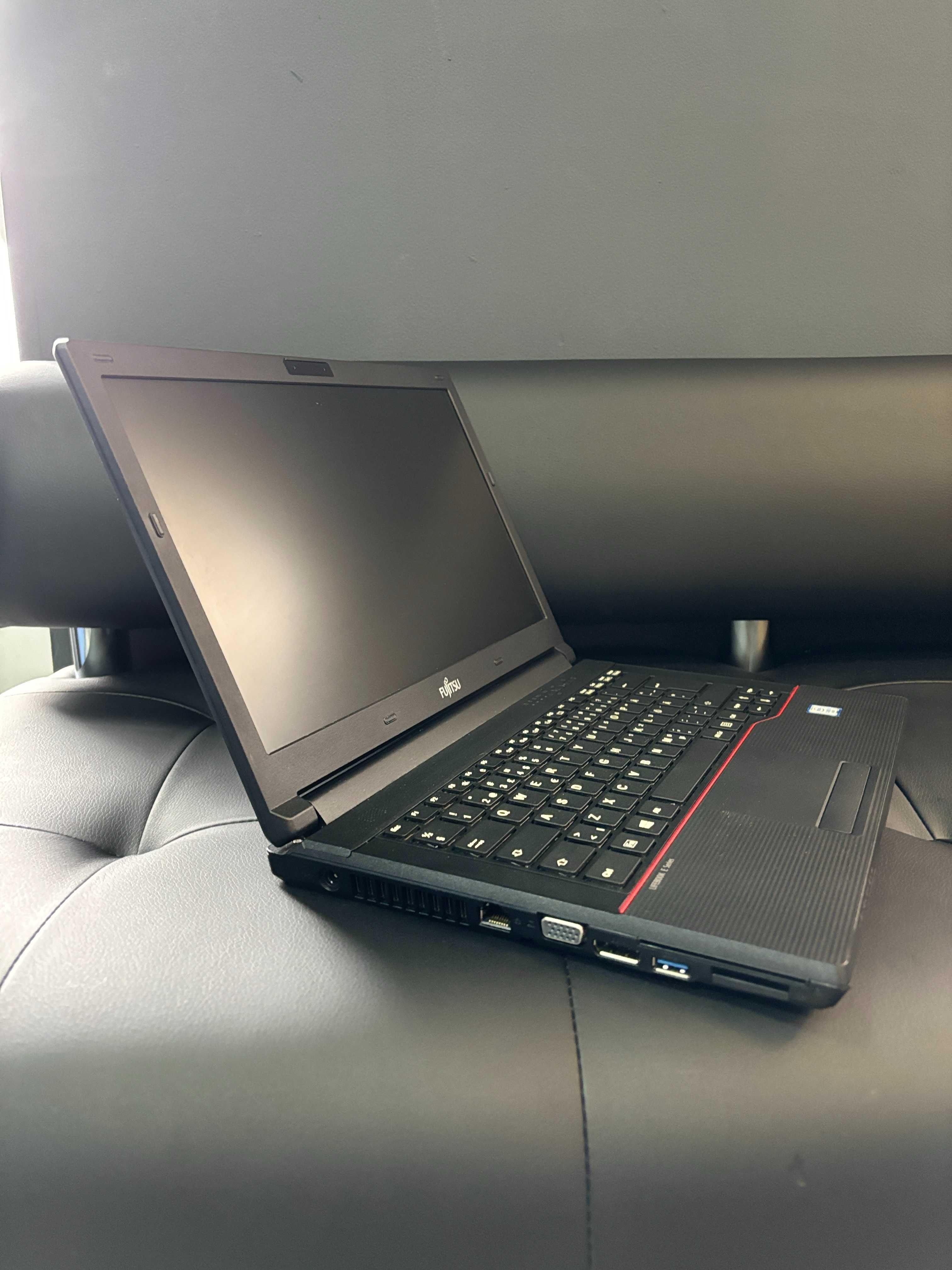 Ноутбук Fujitsu LIFEBOOK E546 14.0"\i3-6100U\SSD\Безкоштовна доставка