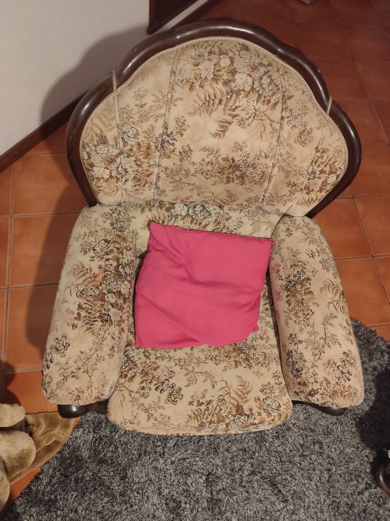 Venda de sofás já usados