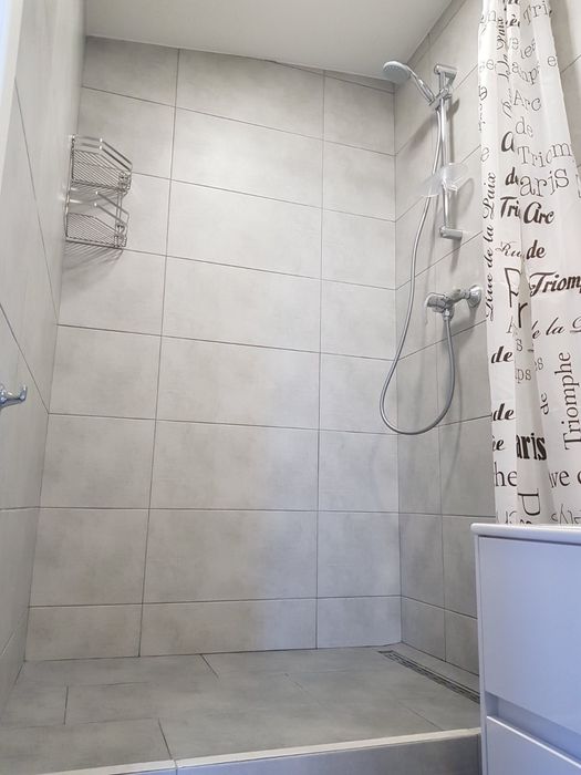 Калинова Студіо. Кондиціонер.вільна з 09.11