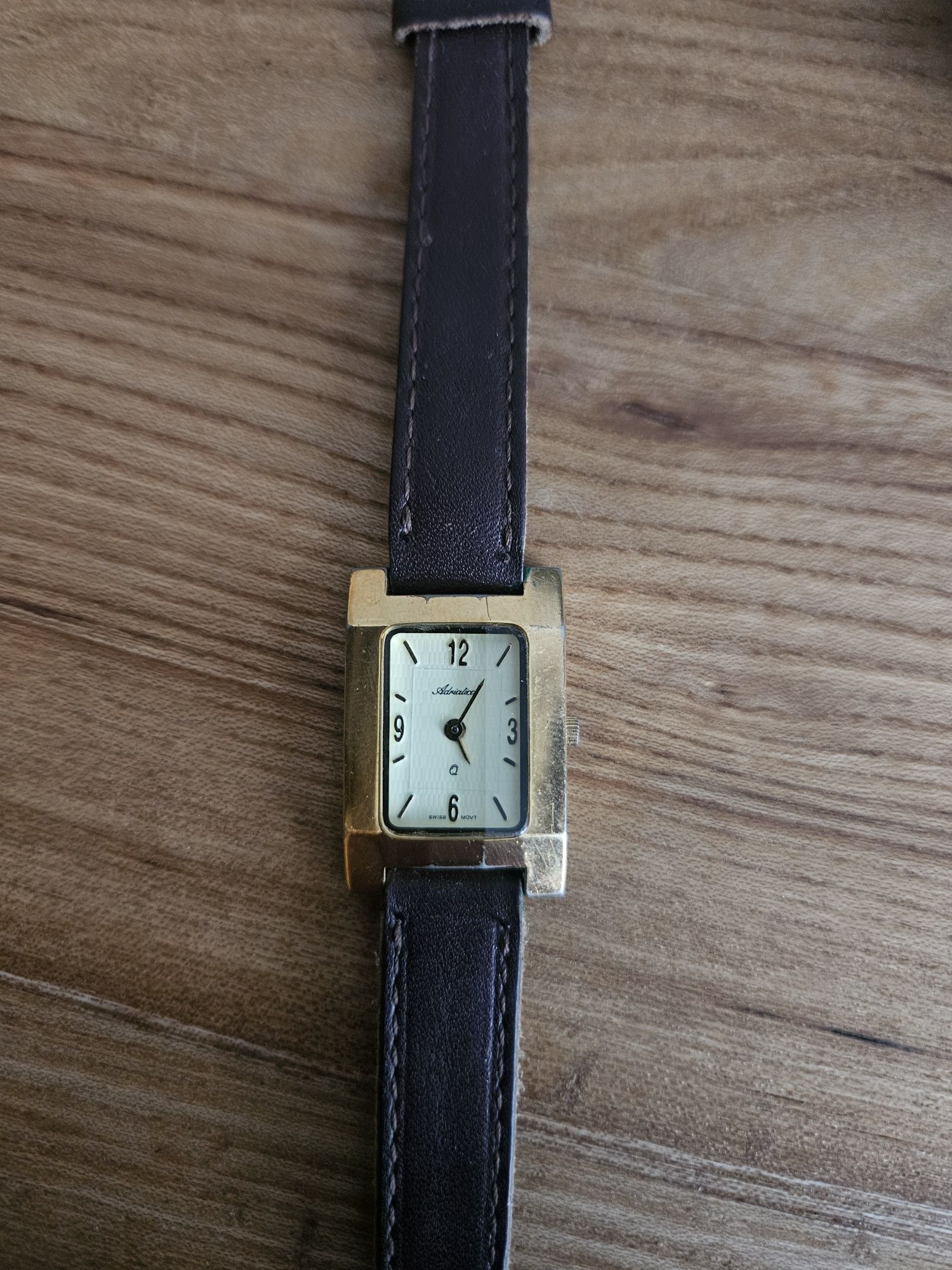 Zegarek damski adriatica złoty quartz pudełko