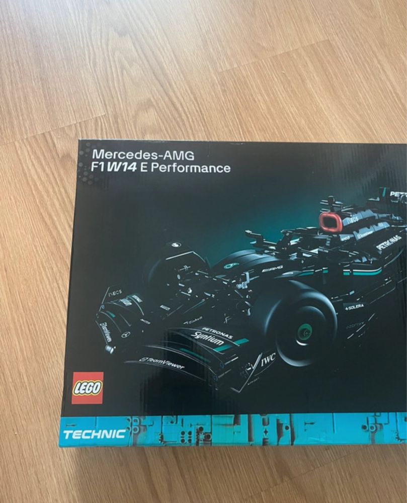 Lego mercedes AMG