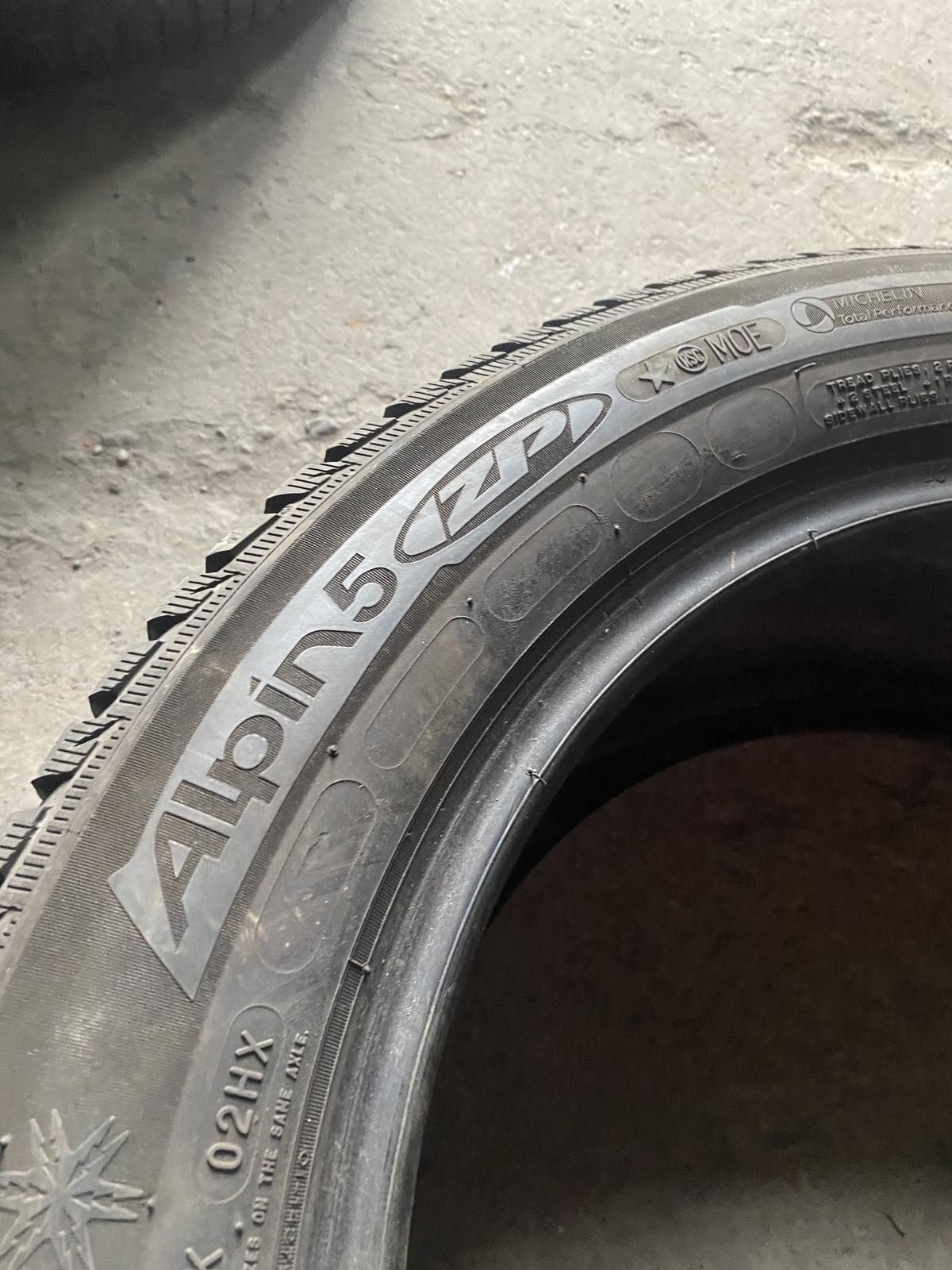 225.55.17 Michelin 4шт зима БУ склад шины резина из Европы 55 R17 225