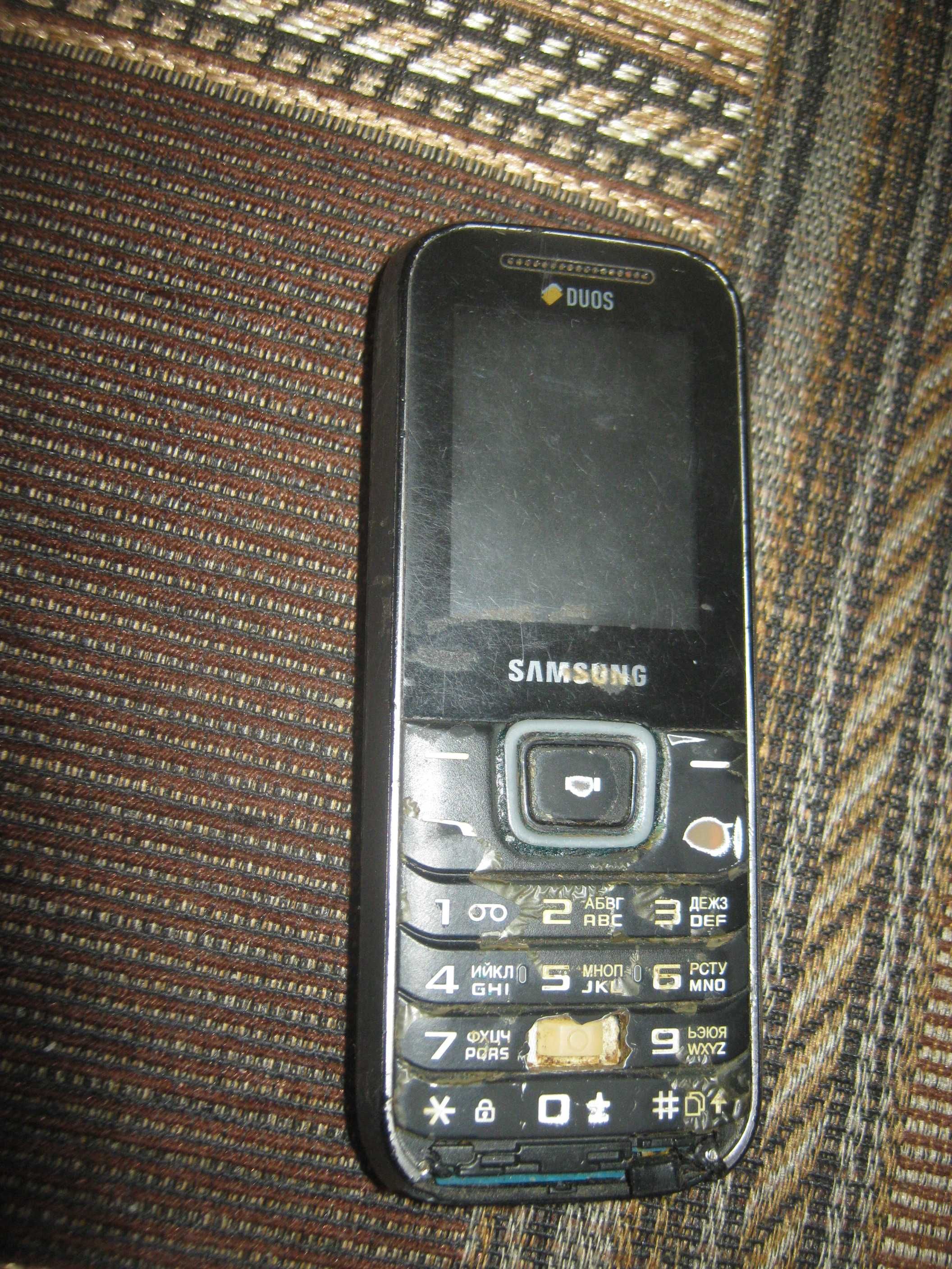 Мобильный телефон Samsung Duos. Рабочий.