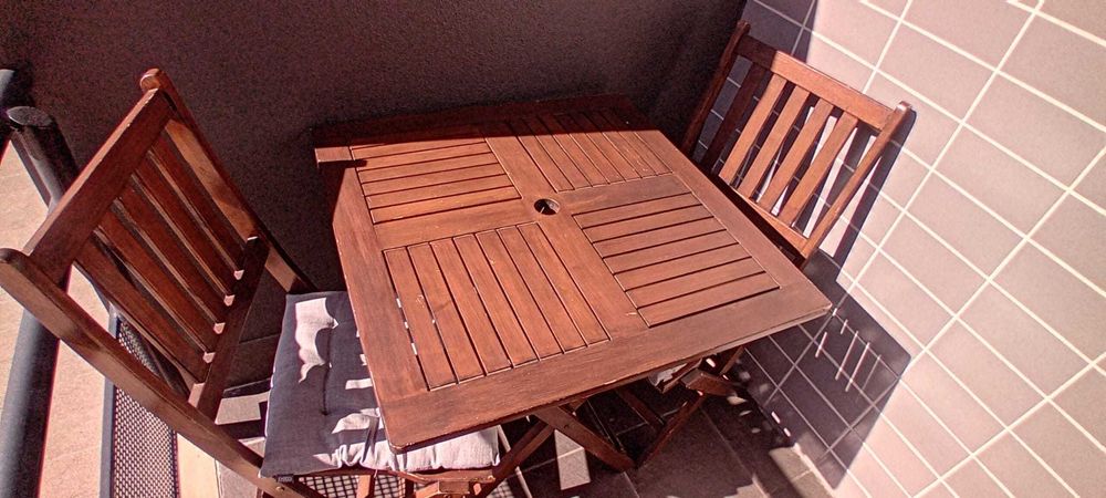 Mesa + 2 cadeiras de jardim [almofadas oferta]