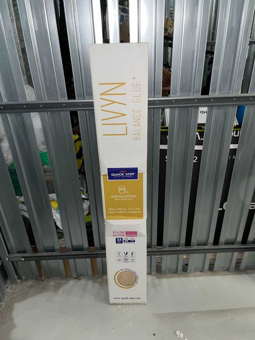 Panele winylowe Quick-Step Balance Glue Plus Dąb Dryfujący Beżowy