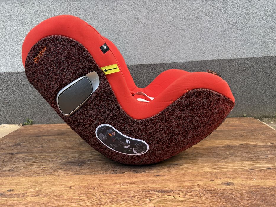 Cybex SIRONA Z i-Size Do OBROTOWEJ Bazy Cybex Z ISOFIX Gold-burnt red