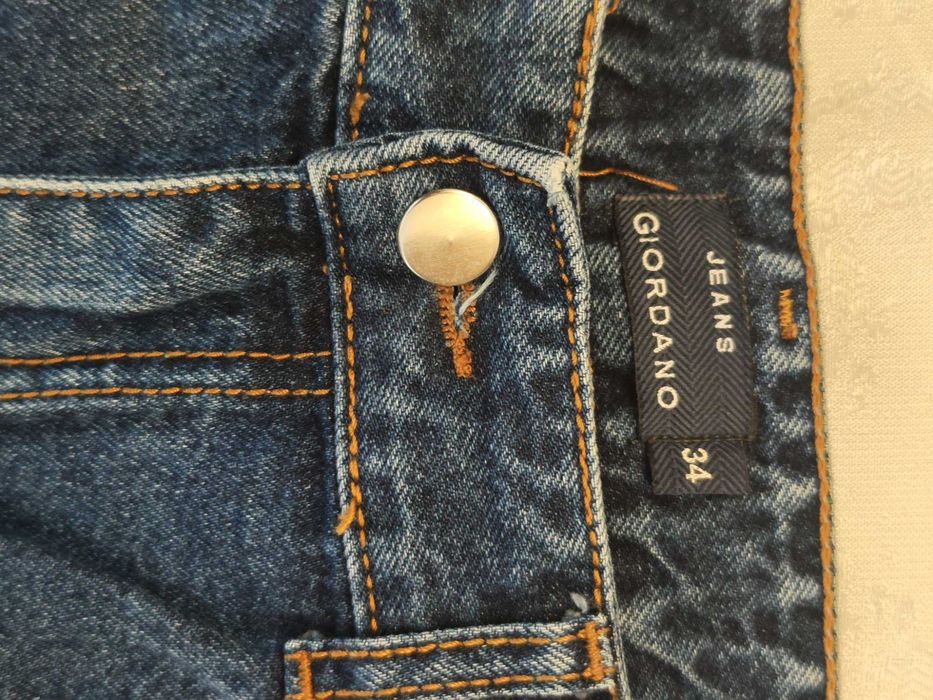 Jeans Mulher, Giordano, 42, como novo