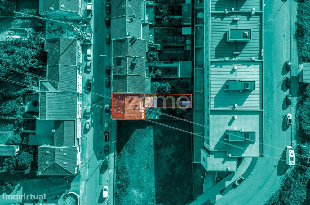 Andar Moradia T3 Duplex com Logradouro em S.Vicente, Braga