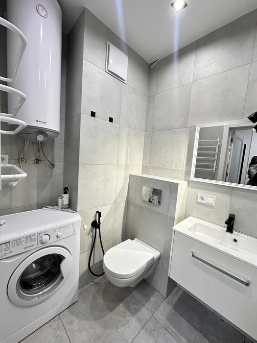 Продам 1-ну квартиру на вул. Євгена Сверстюка 6 ДОМ ЛІРА