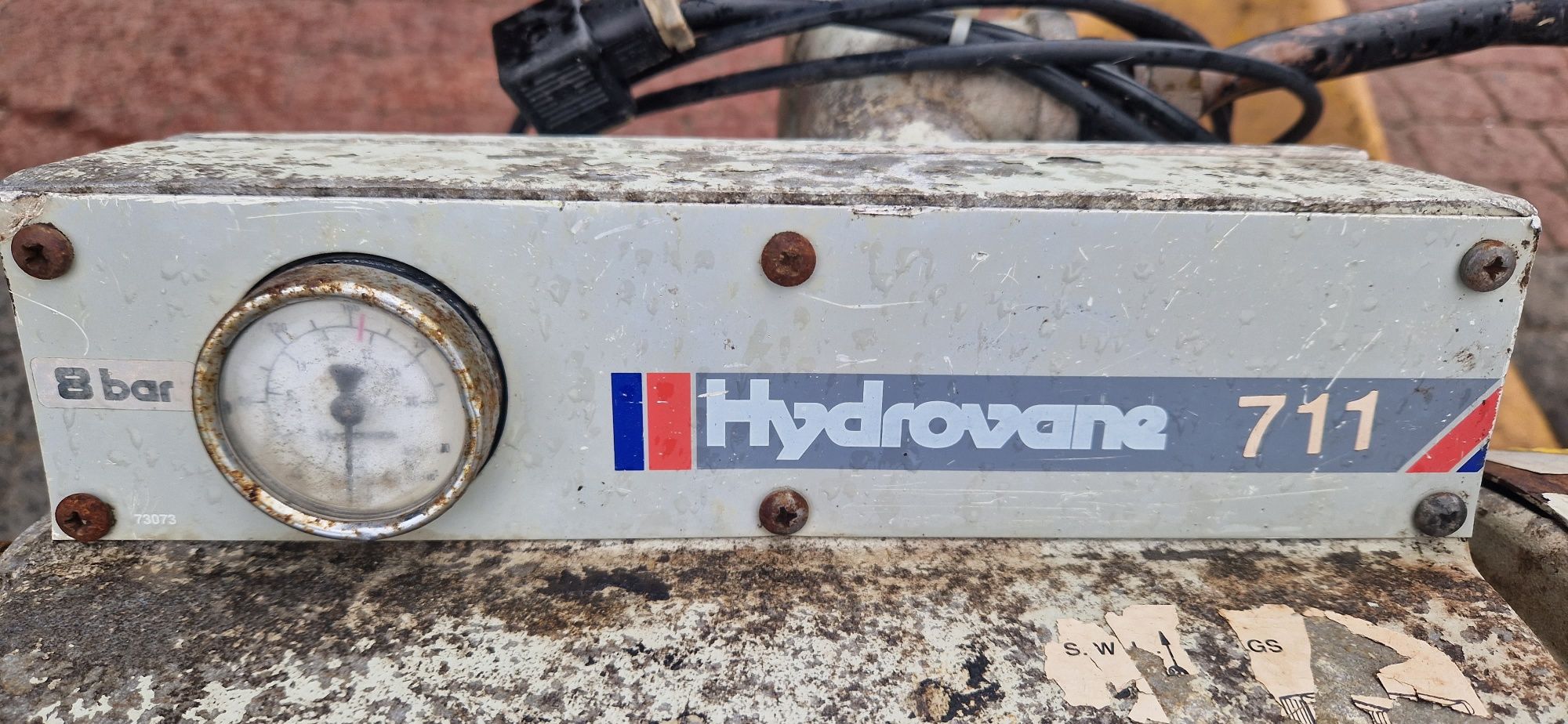 Kompresor sprężarka łopatkowa HYDROVANE 711