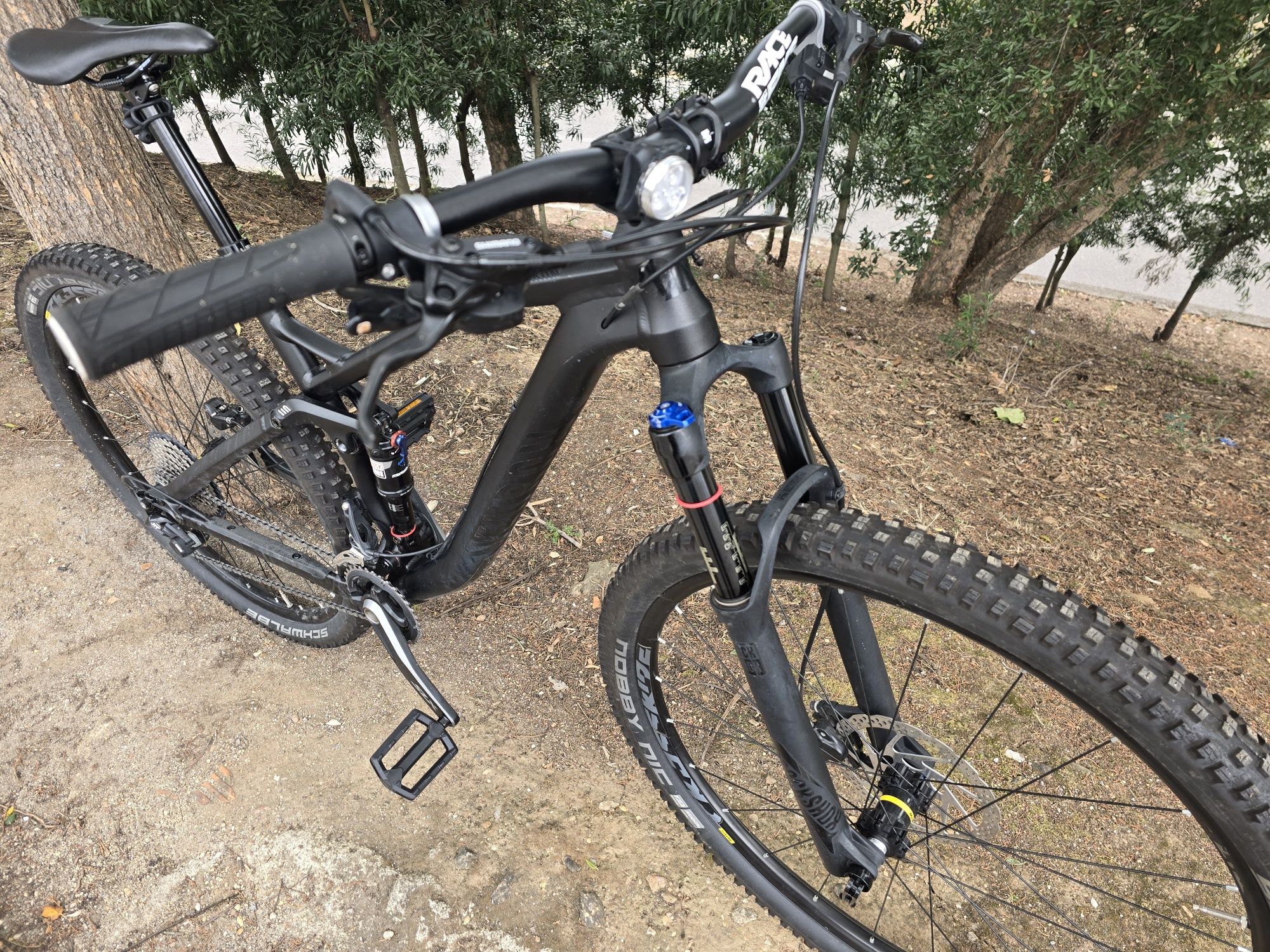 Canyon 29 m suspensao total bem equipada