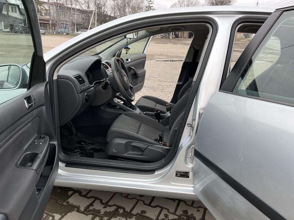 Golf 5, Гольф 5