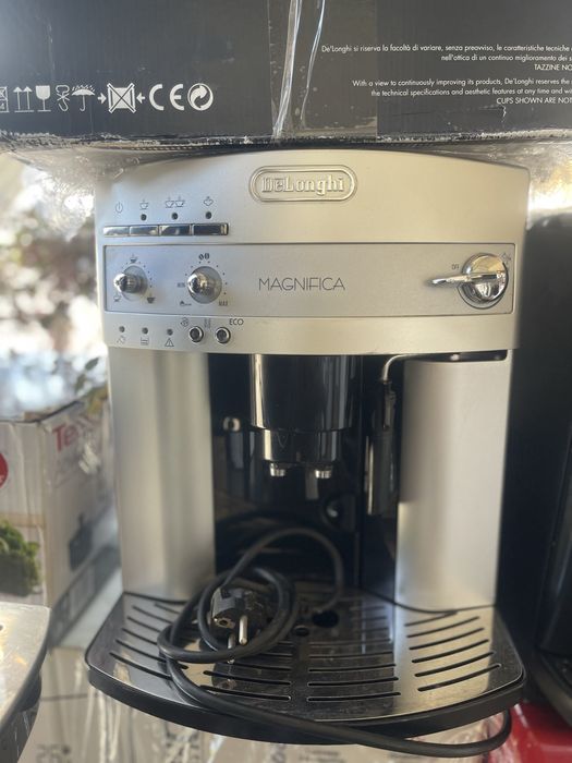 Кавомашин delonghi 945f бу і новa з Германіі