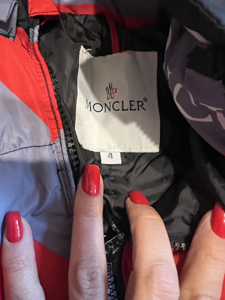 Moncler комбинезона