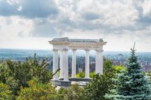 Продаж трикімнатної квартири. Центр