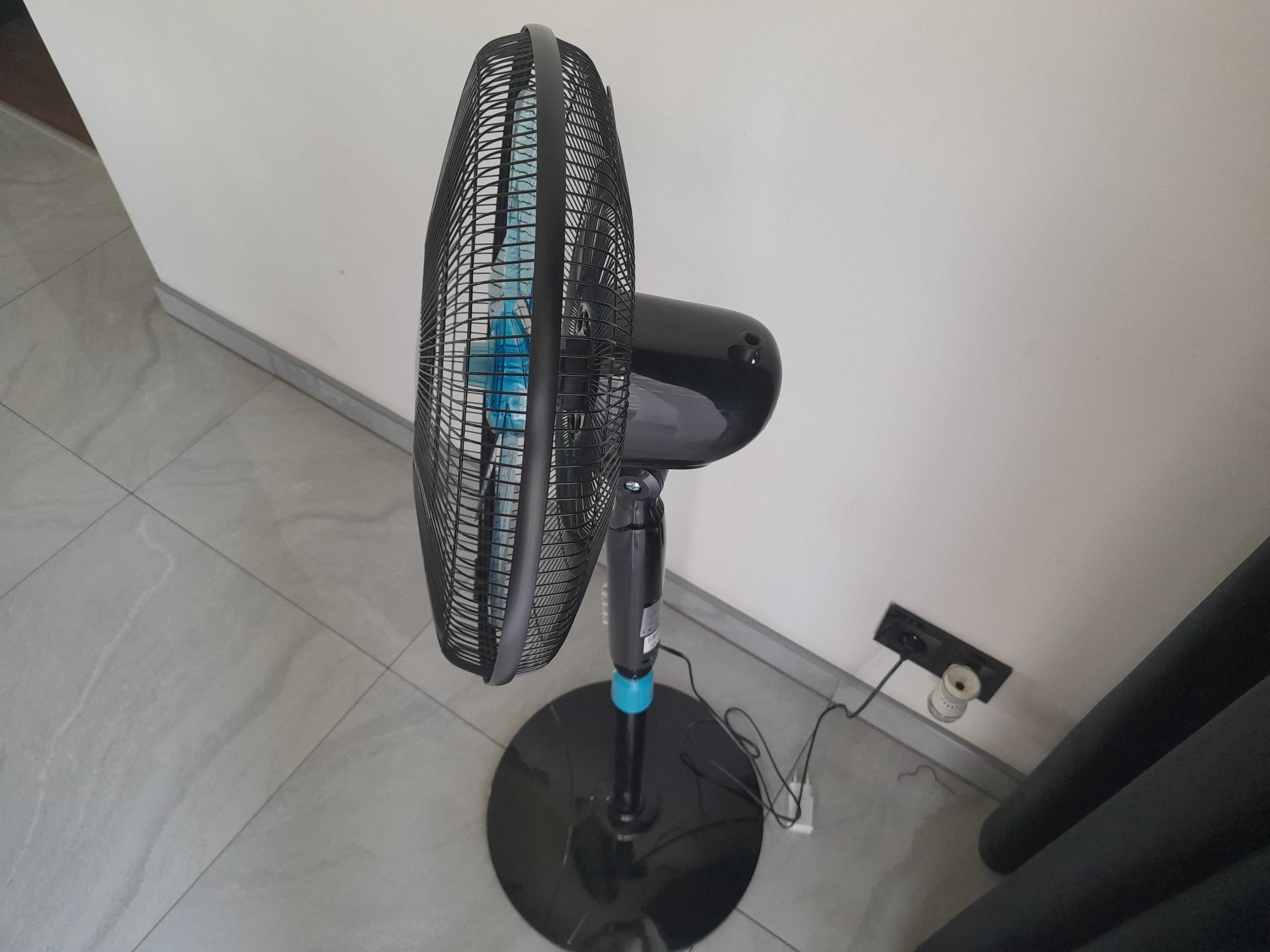 Wentylator podłogowy Cecotec EnergySilence 510 czarny