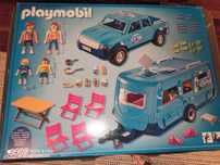 Playmobil Family 9502 Pick-Up z przyczepą kempingową FunPark