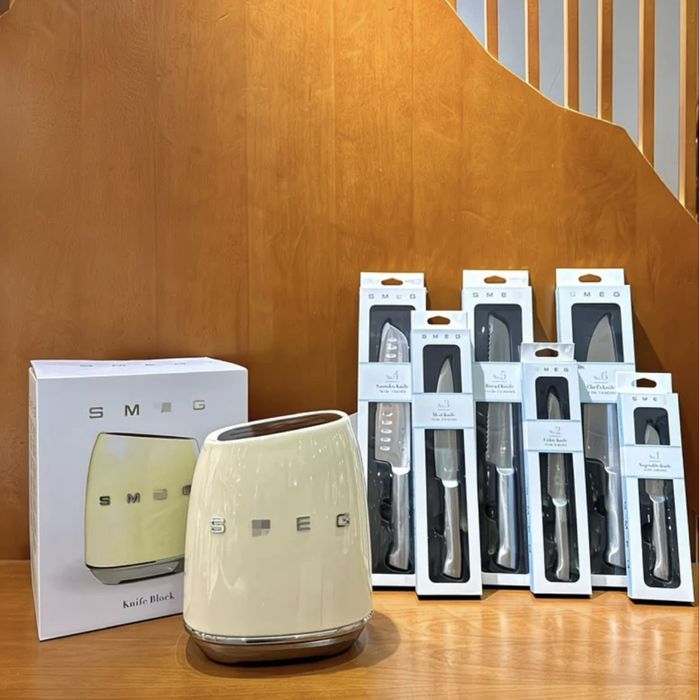 Набір ножів Smeg