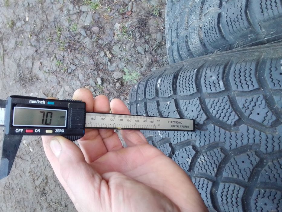 Cena za 2 Opony zimowe 225/60r17 EXTREME GRIP 7mm