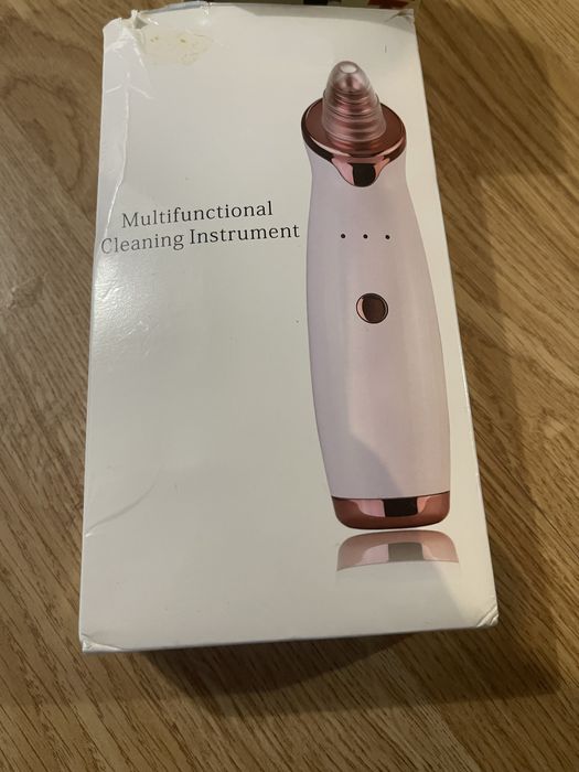 Інстумент для видалення чорних точок