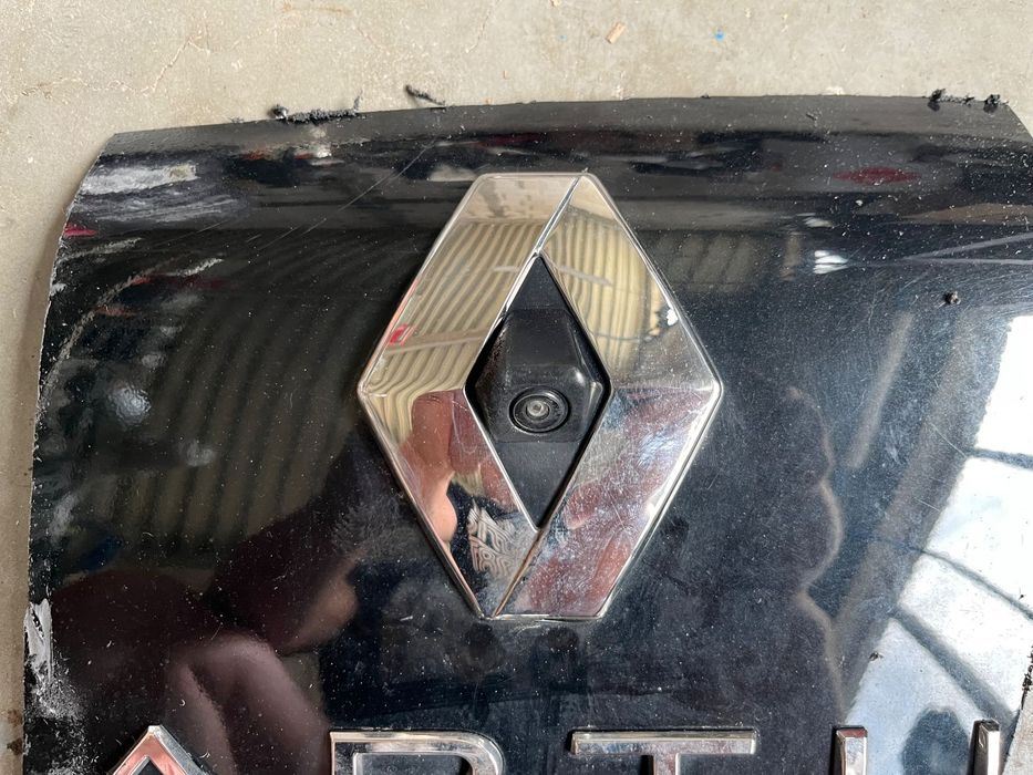 Kamera cofania znaczek Renault Captur II