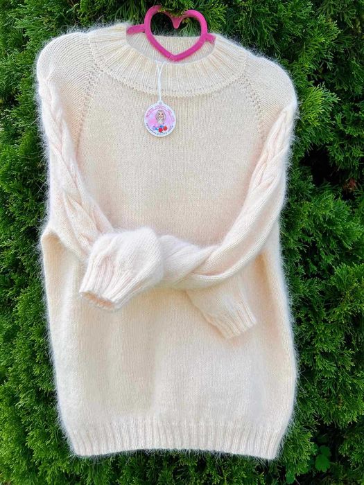 Светр жіночий, р.46-50