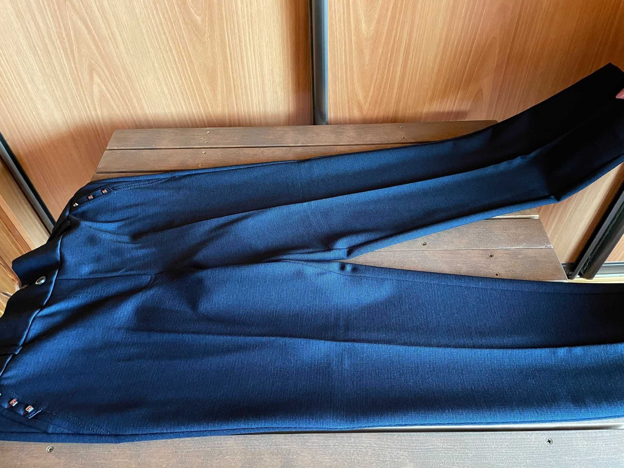 Жіночі брюки (нові, темно-сині) (52-54)