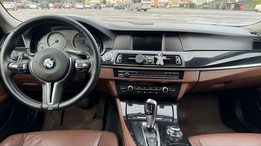 BMW 520d F11 Чудовий Стан! Коричнева кожа, М-кермо, торг!