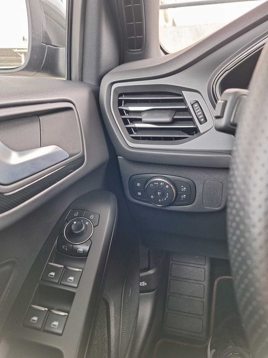 Ford Focus 1.0 EcoBoost MHEV ST-Line Aut.