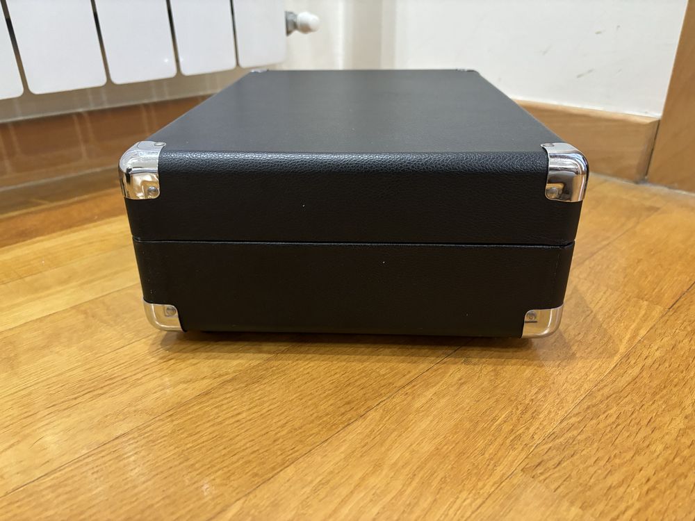 Crosley Cruiser Deluxe Gira-discos Preto