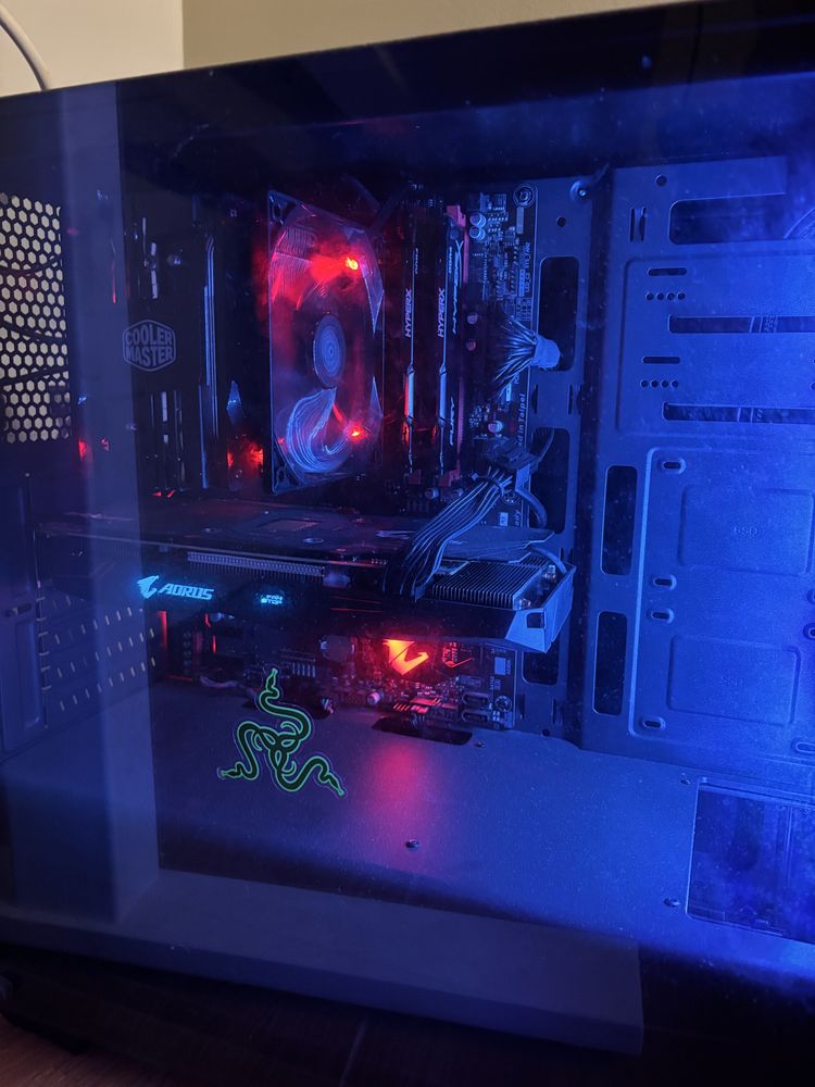 Pc GAMING ( torre ) + perifericos