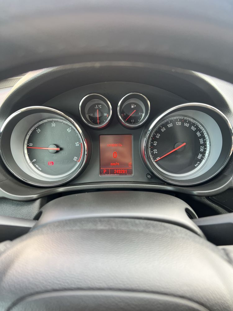 Продам авто Opel Insignia