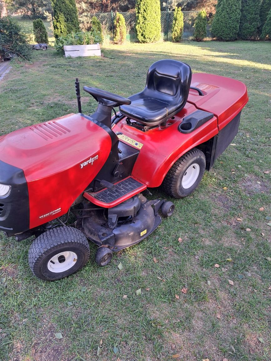 Kosiarka traktorek Yard pro V-TWIN 20km