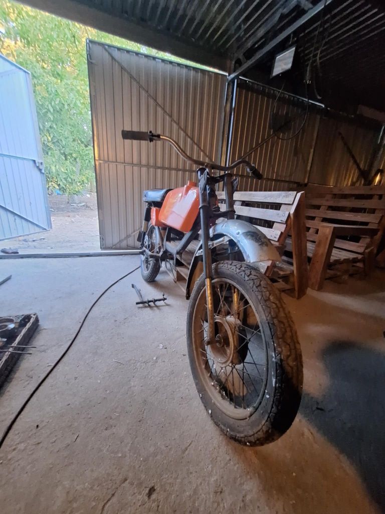 Kompletna rama i części jawa mustang
