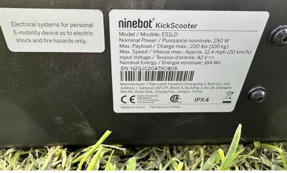 Електросамокат Segway Ninebot KickScooter ES1LD