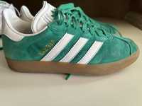 Tenis adidas GAZELLE