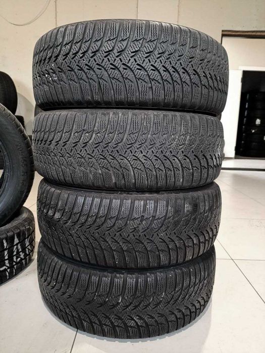 Комплект шин 205/55R16 91H Kumho WinterCraft WP51