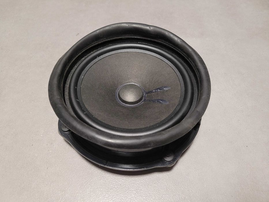 Głośnik tył tylny Skoda Octavia III KOMBI