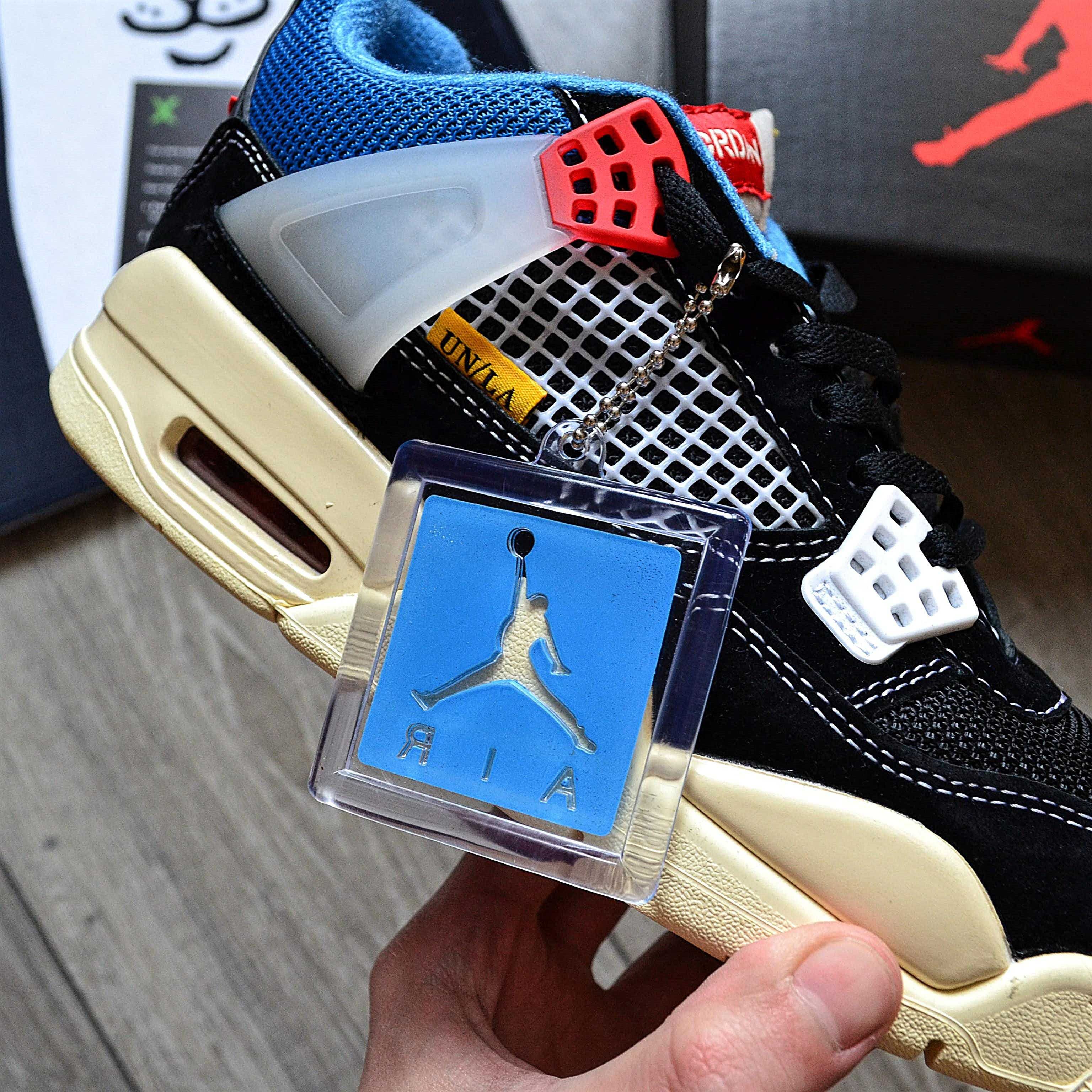 Чоловічі кросівки Union LA x Air Jordan 4 Retro SP ''Off Noir'' 40-45