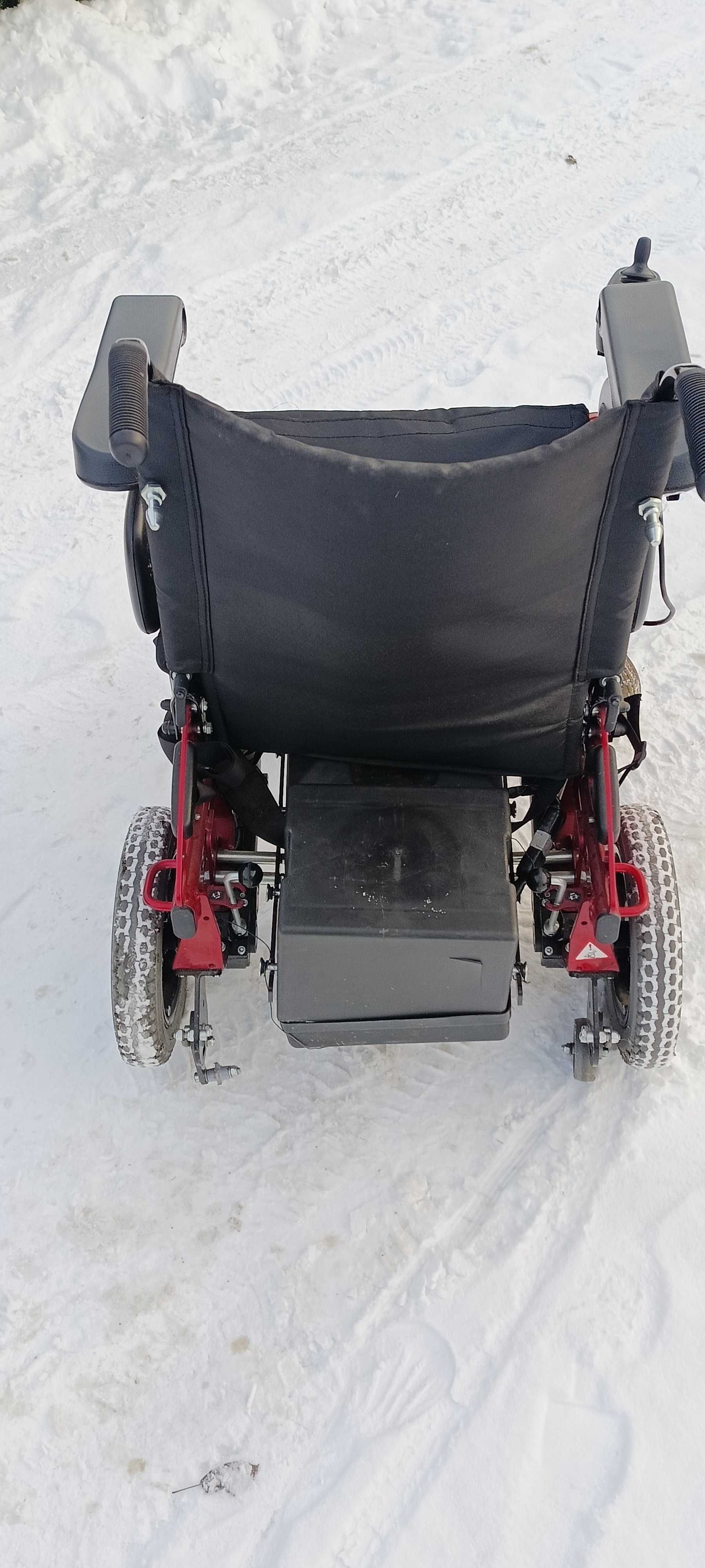 Wózek inwalidzki na akumulator Quickie Rumba