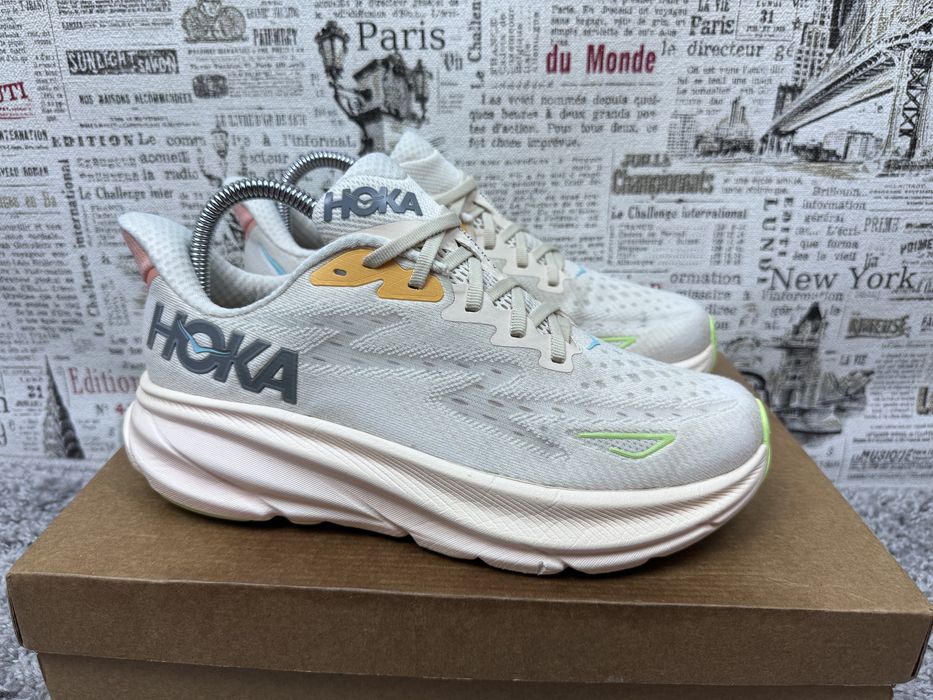 Оригінал ! Кросівки Hoka One One Clifton 9 Розмір 40