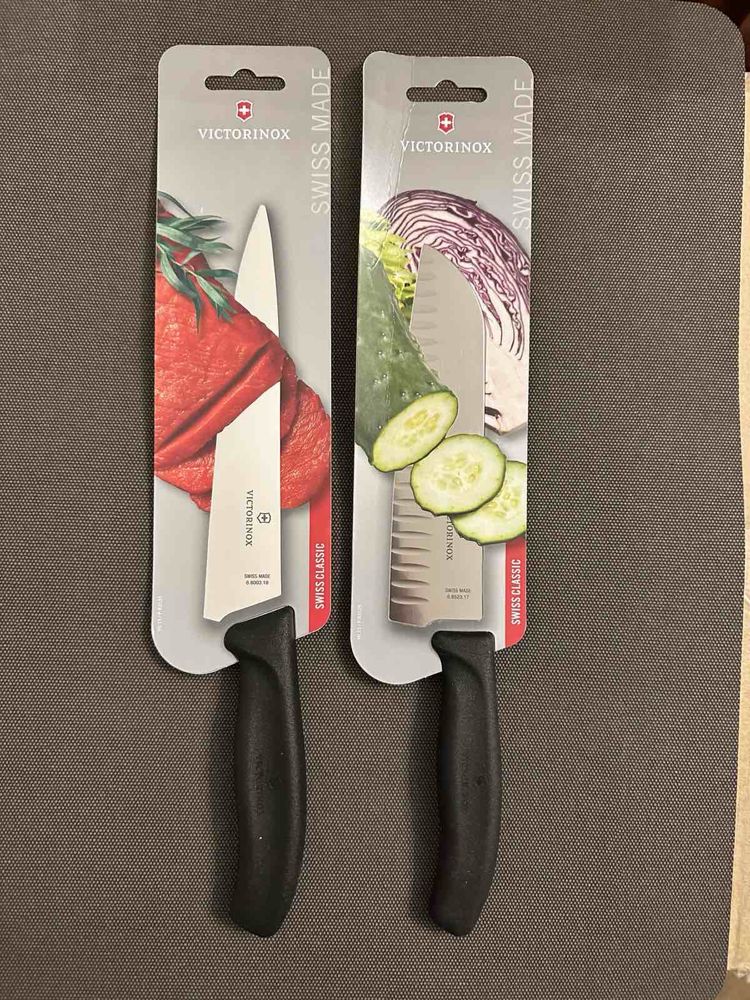 Кухонные ножи Victorinox SwissClassic Carving 6.8003.22B